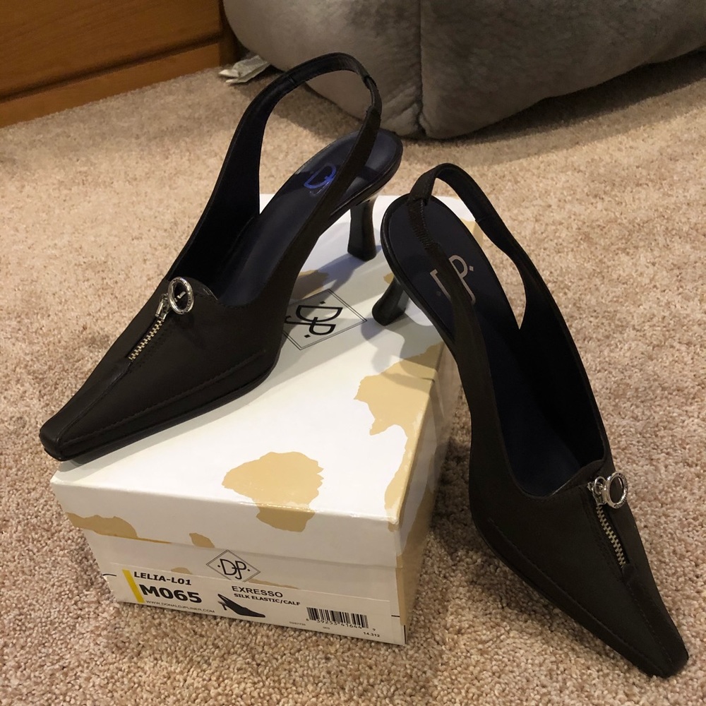 Donald J. Pliner Espresso Silk Elastic Pump 6.5M